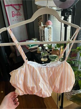 NWOT Wild Fable Women’s Striped Bralette/Crop Tank - Peach & White